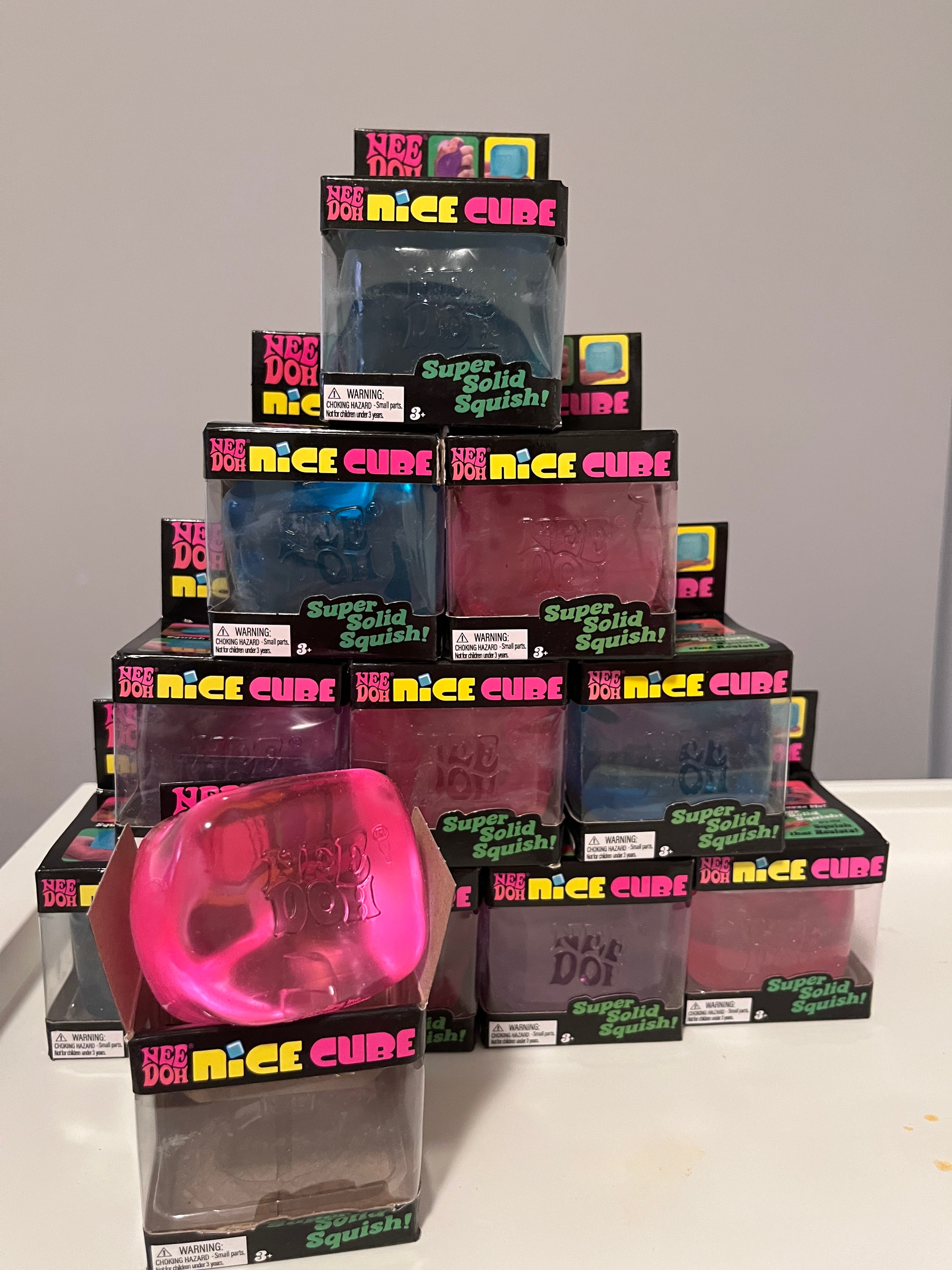 NeeDoh Nice Cube